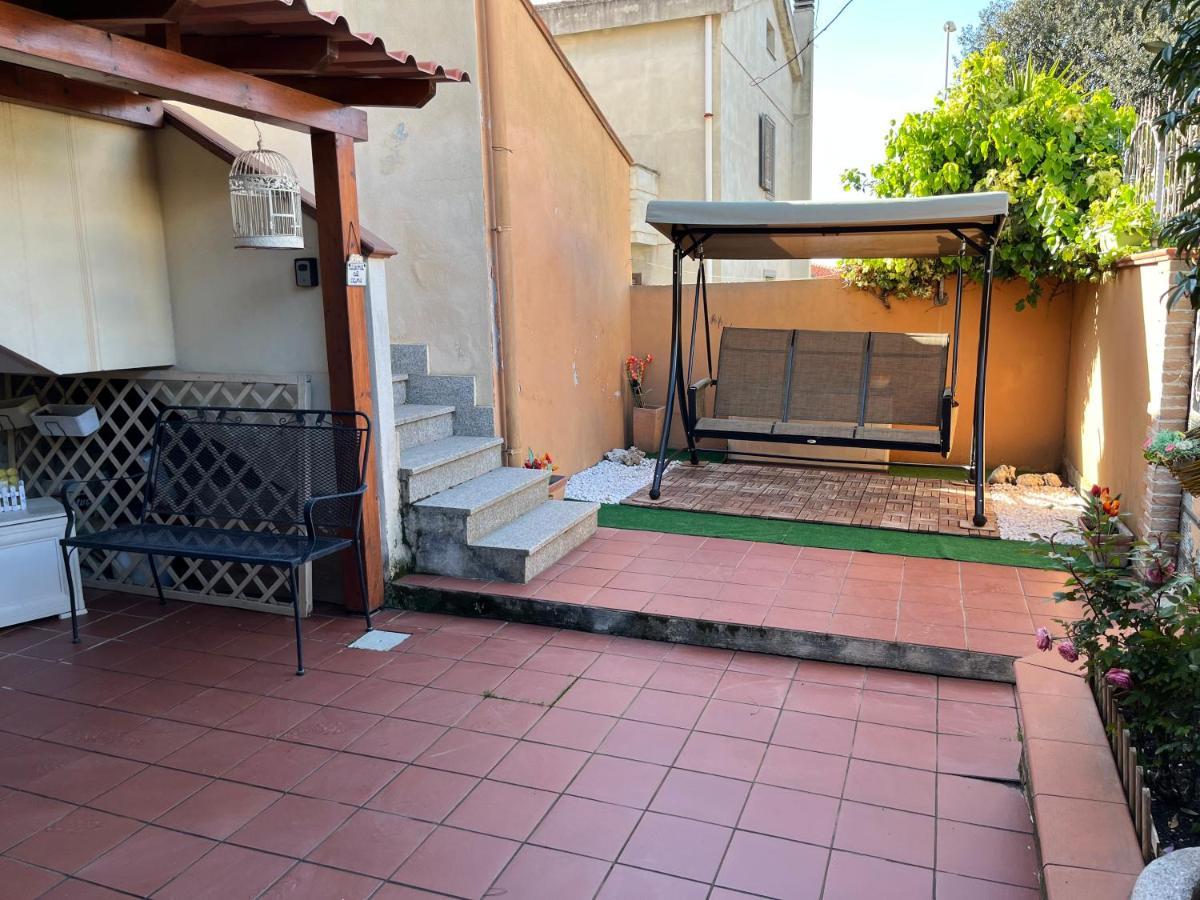Charlotte Apartment - For Family And Groups Porto Torres Dış mekan fotoğraf