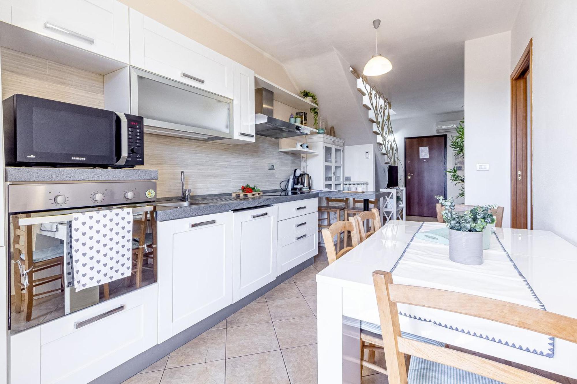 Charlotte Apartment - For Family And Groups Porto Torres Dış mekan fotoğraf